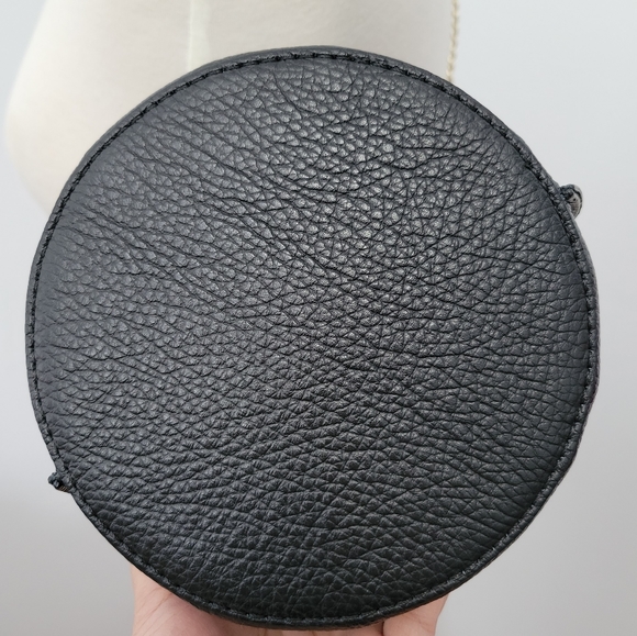 Anna Paola bucket bag - Picture 5 of 8